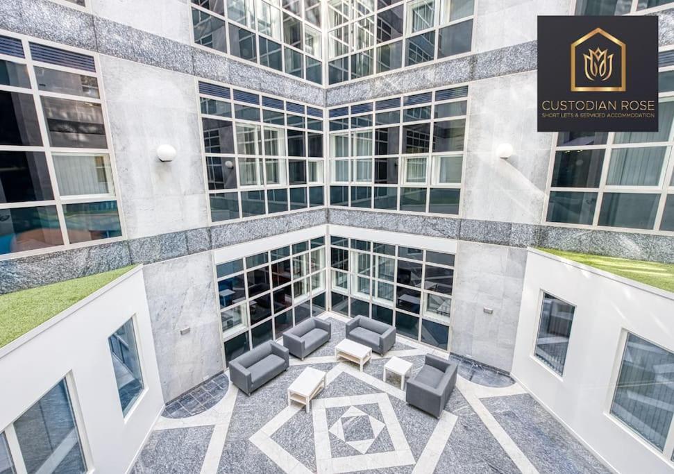 Two Bedroom - Central Peterborough - New Year Discount Εξωτερικό φωτογραφία