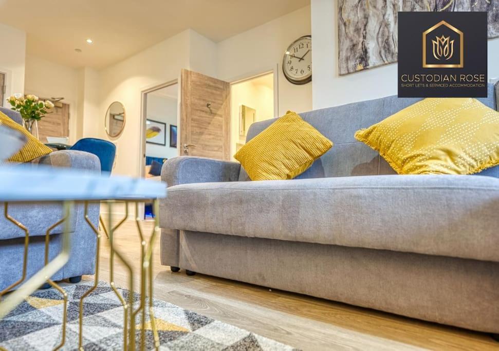 Two Bedroom - Central Peterborough - New Year Discount Εξωτερικό φωτογραφία